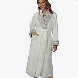 NWT Carole Hochman Women's Long Plush Wrap Robe Ivory Christmas Gift, Size Small